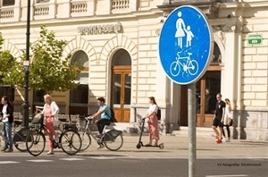 Slika: Urejanje javnega prostora po meri pešcev in kolesarjev